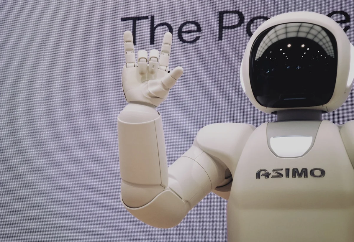 AI Avatare 2026: Synthesia, HeyGen, D-ID, Hour One und Tavus im Schweizer Vergleich